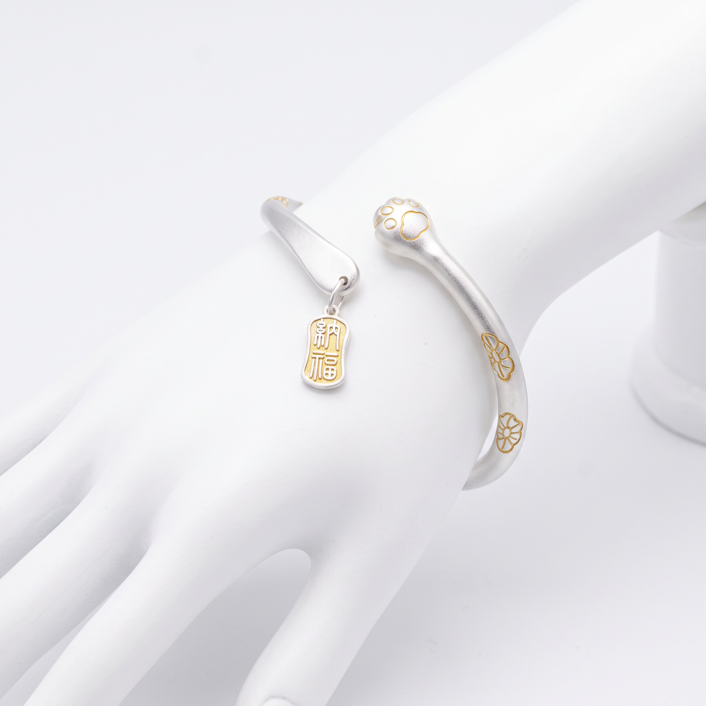 Cat Paw & Fortune 999.9 Pure Silver Butterfly Cuff Bangle
