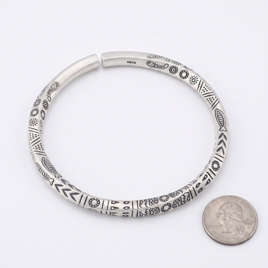 .9999 Fine Silver Hand-Engraved Cuff Bangle