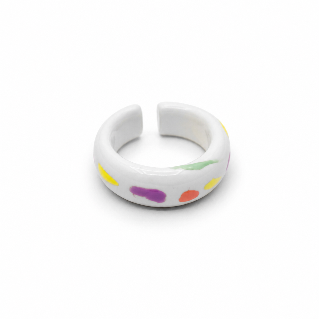 Paint dots ceramic ring